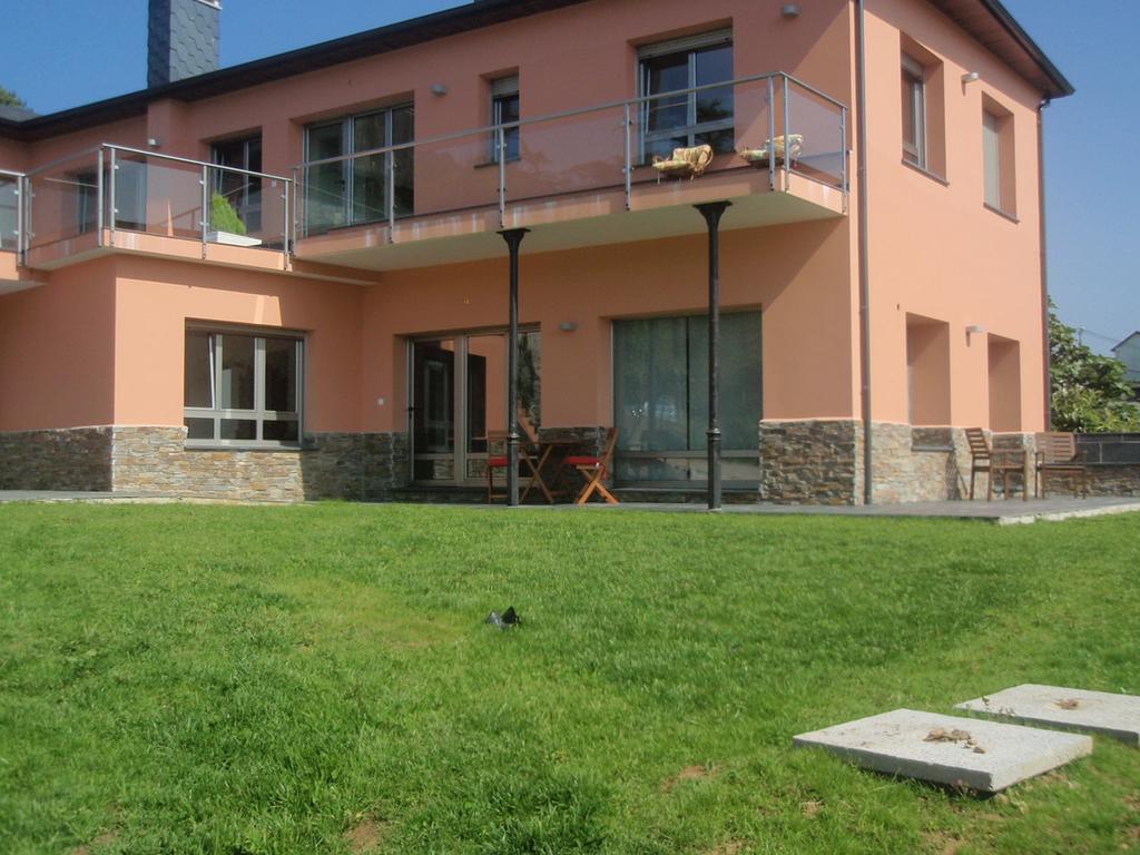 Apartamentos Arcos Del Esva Luarca Exterior photo
