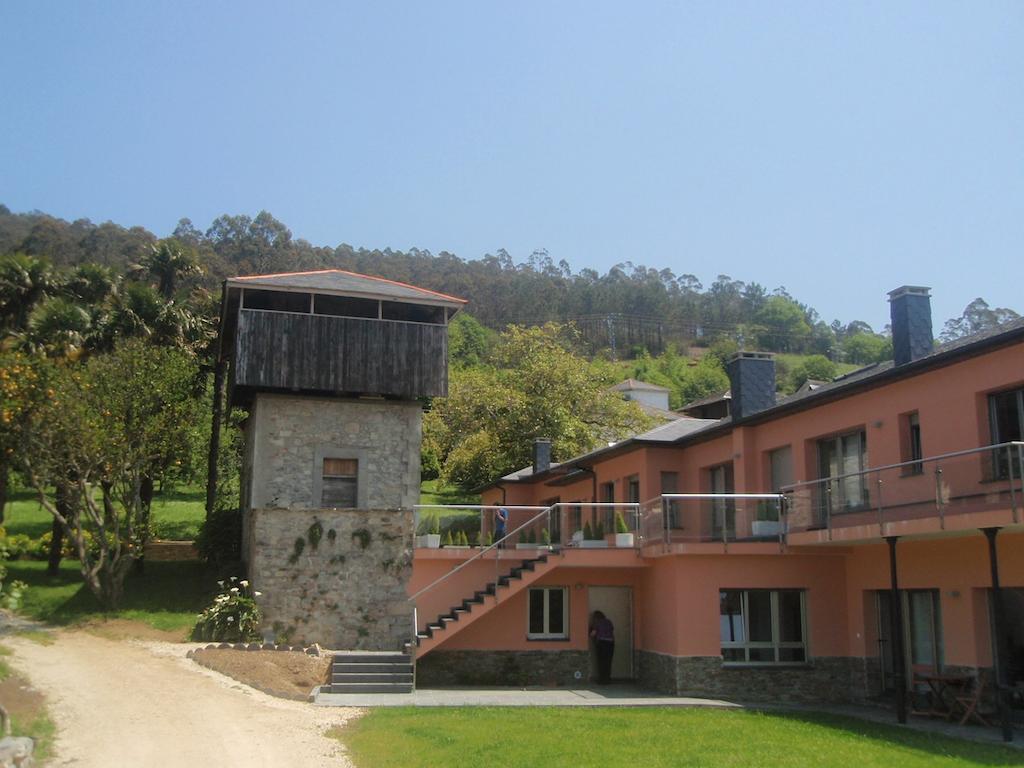 Apartamentos Arcos Del Esva Luarca Exterior photo